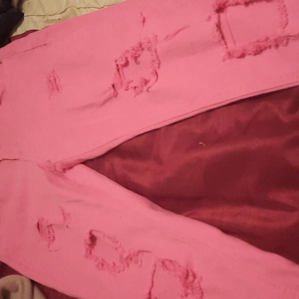 Distress Pink  Skinny Jean